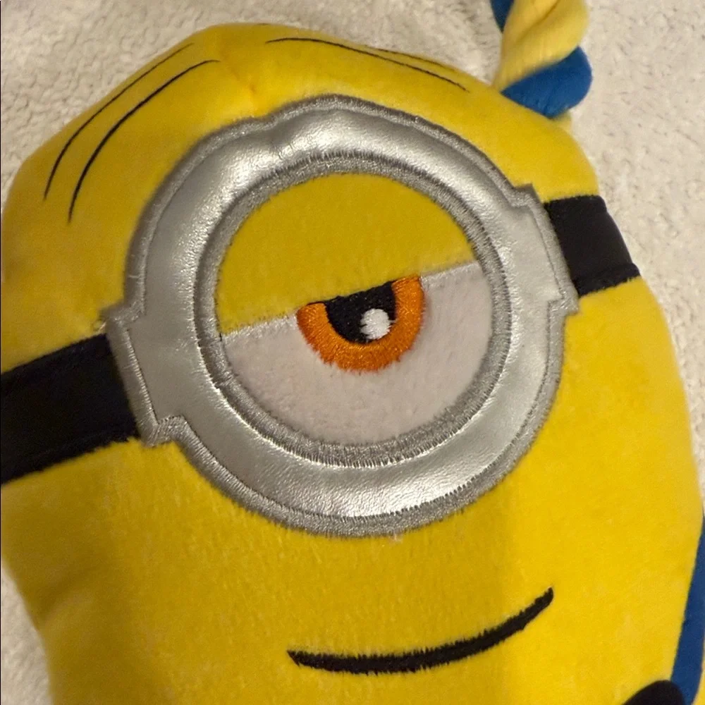 Minions Squeaky Plush Dog Toy - Yellow and Blue